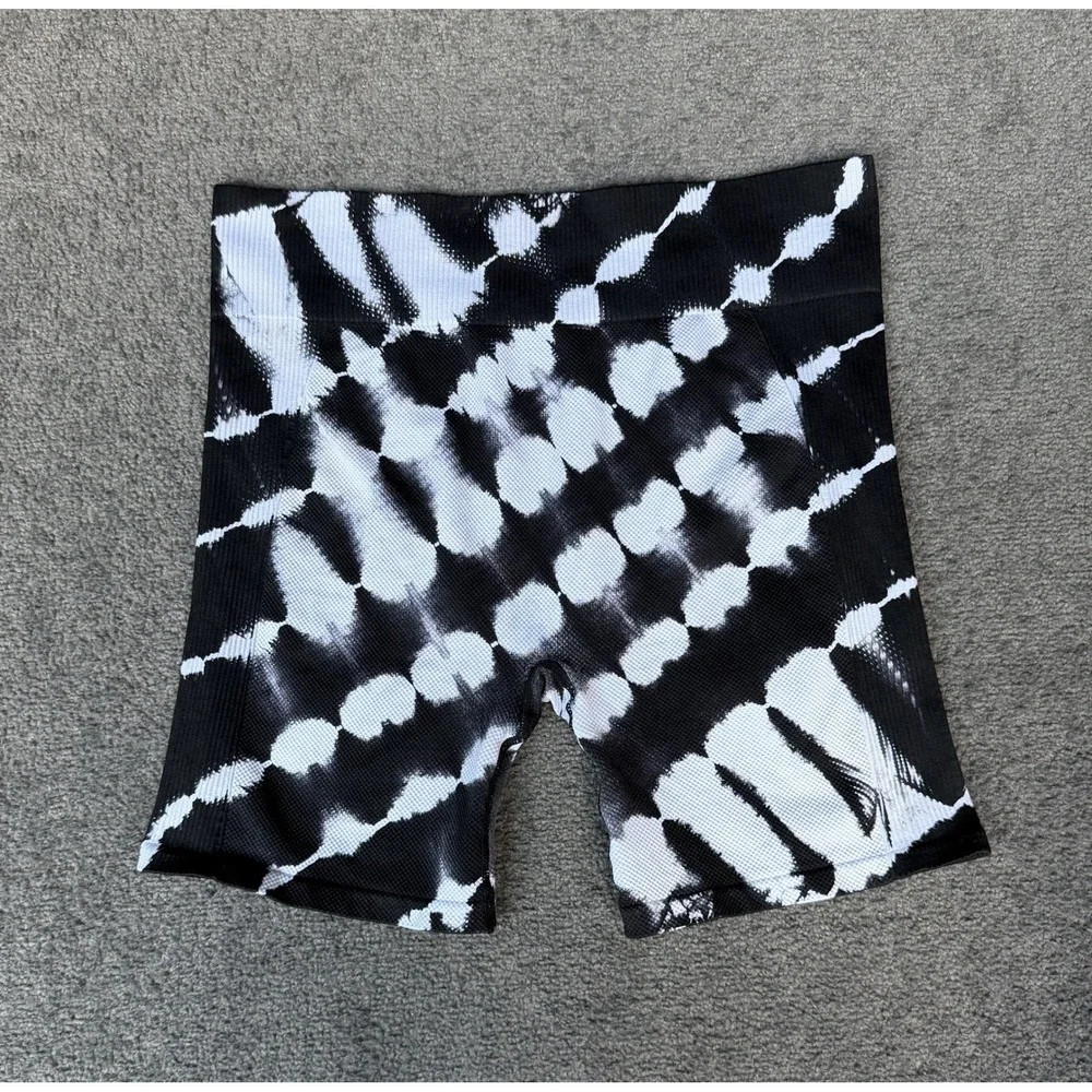 Avia Black White Tie Dye Biker Shorts High Waisted Seamless XXL 2XL 18-20